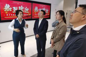 上汽通用五菱汽車股份有限公司團隊來谷柏特實地考察