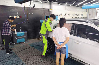納米清潔洗車演示